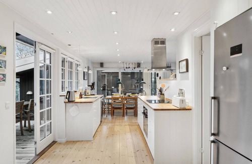 Udsholt Sand House | Amazing home in Græsted with WiFi