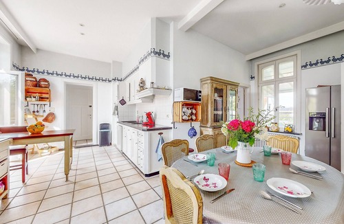 Groffliers House | Amazing home in Groffliers with WiFi