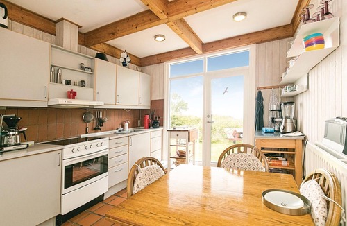 Listed House | Amazing home in Gudhjem with house sea view