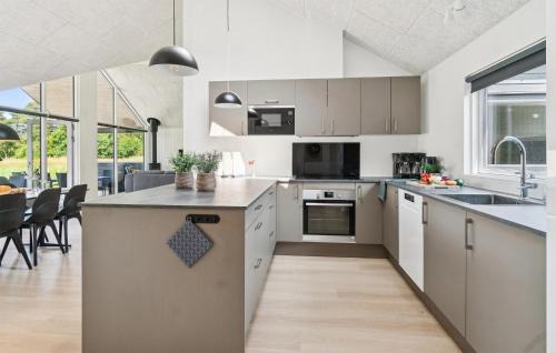 Hoensinge House | Amazing Home In Højby With Sauna