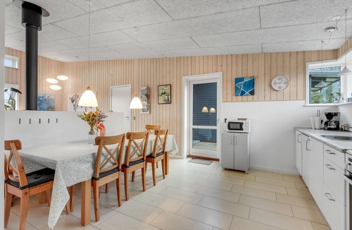 Flovt Strand House | Amazing home in Haderslev with sauna