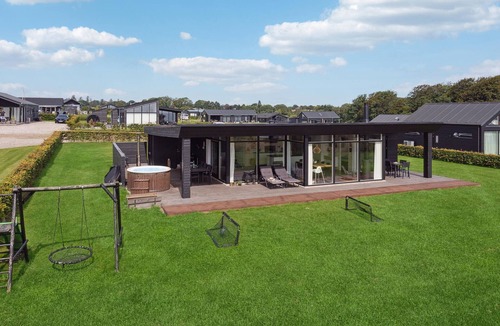 Kelstrup House | Amazing home in Haderslev with kitchen