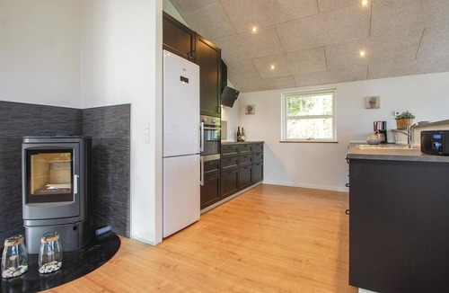 Fynshav House | Amazing home in Haderslev with house sea view