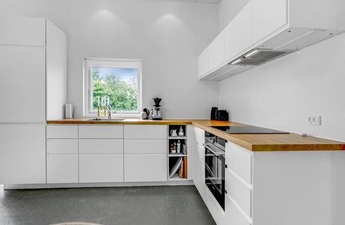 Arø House | Amazing home in Haderslev with kitchen