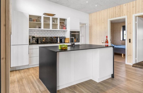 Oster Hurup House | Amazing home in Hadsund with sauna