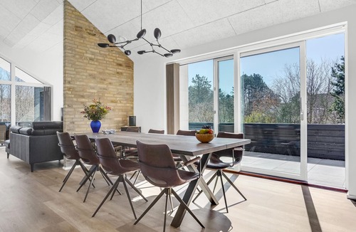 Oster Hurup House | Amazing home in Hadsund with WiFi