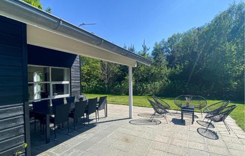 Hou House | Amazing Home In Hals With Kitchen