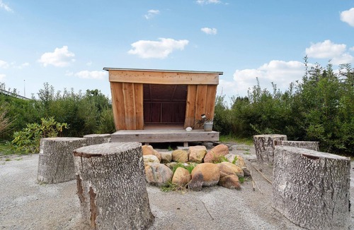 Hejlsminde Strand House | Amazing home in Hejls with WiFi