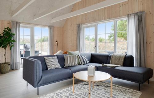 Henne Strand House | Amazing Home In Henne With Kitchen