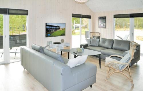 Henne House | Amazing Home In Henne With Sauna