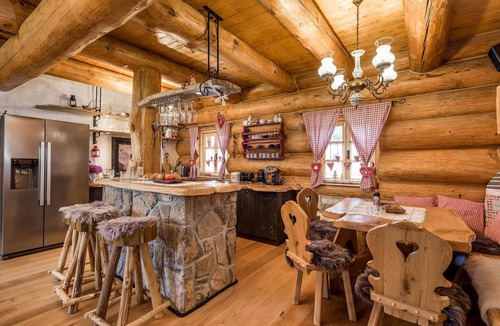 Hlevci House | Amazing home in Hlevci with sauna