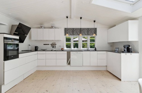 Hornbaek House | Amazing home in Hornbæk with WiFi