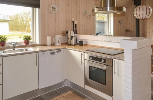Hovborg House | Amazing home in Hovborg with WiFi