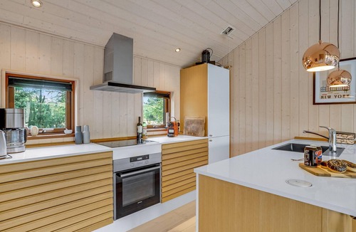 Hovborg House | Amazing home in Hovborg with WiFi