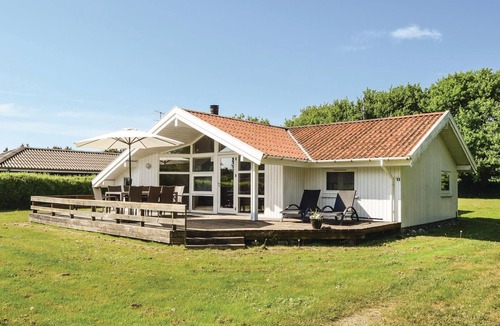 Ristinge House | Amazing home in Humble with sauna