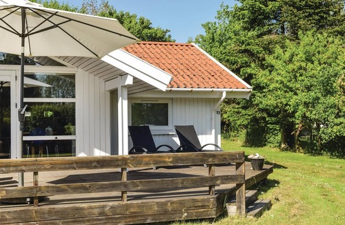 Ristinge House | Amazing home in Humble with sauna