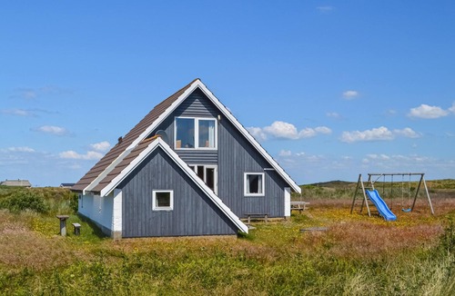 Hvide Sande House | Amazing home in Hvide Sande with sauna