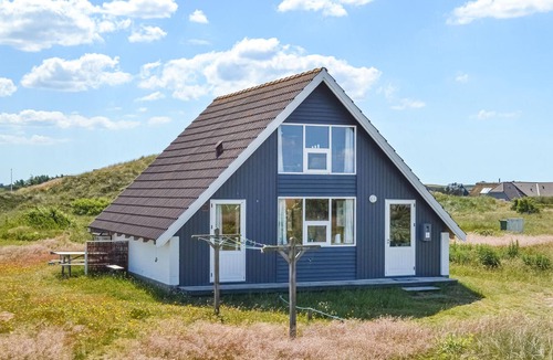 Hvide Sande House | Amazing home in Hvide Sande with sauna