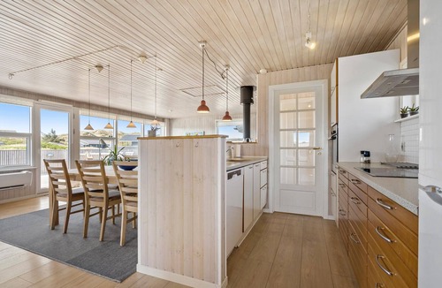 Bjerregard Strand House | Amazing home in Hvide Sande with sauna
