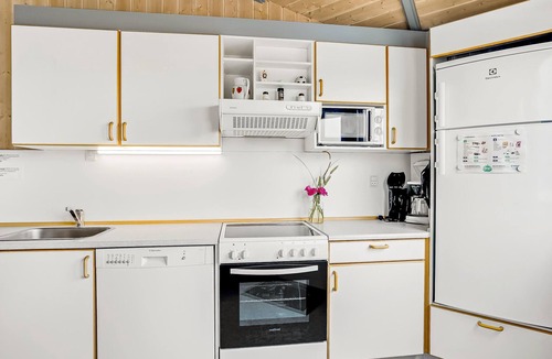 Haurvig House | Amazing home in Hvide Sande with sauna