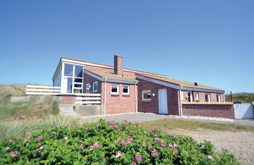 Bjerregard Strand House | Amazing home in Hvide Sande with sauna