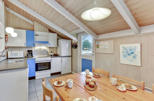 Bjerregaard House | Amazing home in Hvide Sande with sauna