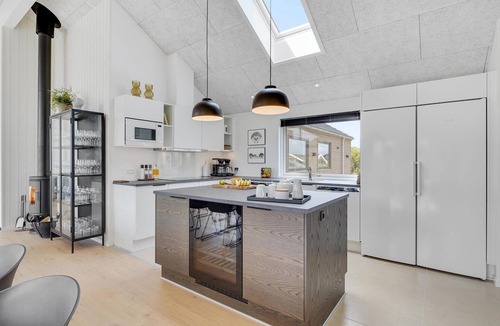 Bjerregard Strand House | Amazing home in Hvide Sande with sauna