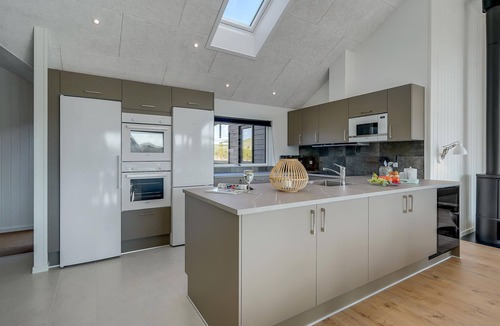 Bjerregard Strand House | Amazing home in Hvide Sande with sauna
