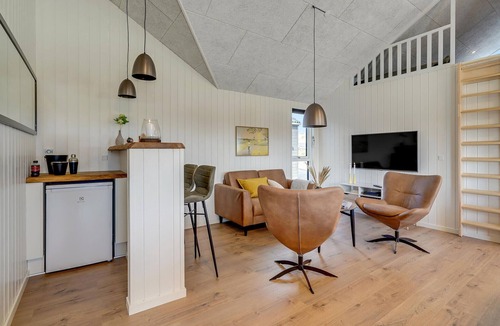 Bjerregard Strand House | Amazing home in Hvide Sande with sauna