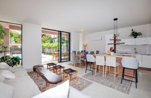 Ille-sur-Tet House | Amazing home in Ille-sur-Têt