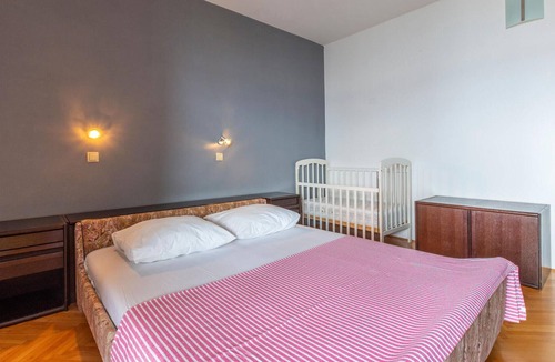 Jesenice House | Amazing Home in Jesenice With Wifi and 2 Bedrooms