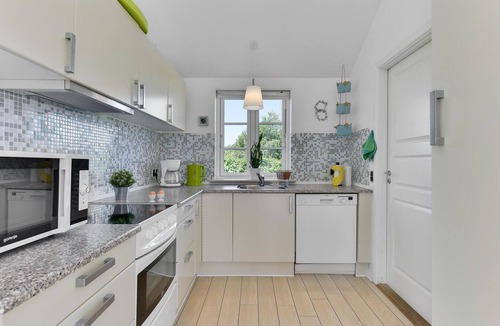 Juelsminde House | Amazing home in Juelsminde with sauna