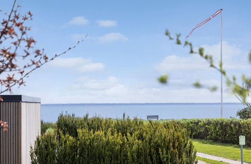 Juelsminde House | Amazing home in Juelsminde with house sea view