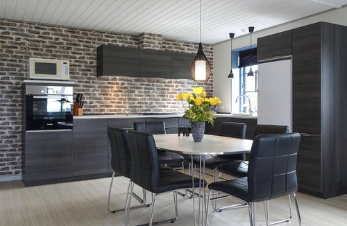 Hasle House | Amazing home in Klemensker with WiFi