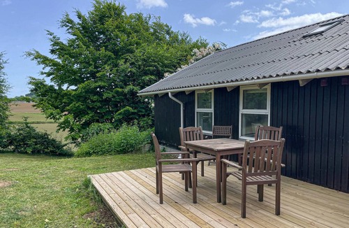 Skødshoved Strand House | Amazing home in Knebel with sauna