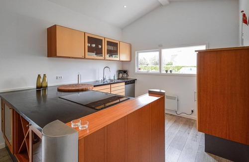 Strøby Egede House | Amazing home in Køge with kitchen