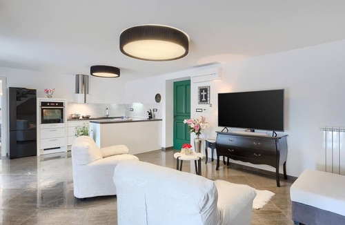 Krsan House | Amazing home in Krsan