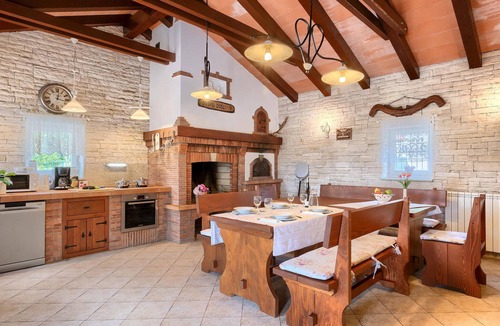 Krsan House | Amazing home in Krsan