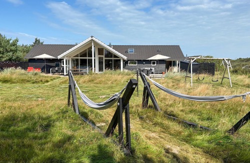 Grønhøj House | Amazing home in Løkken with sauna