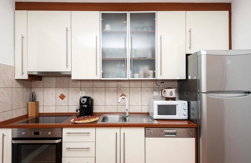 Lokvicici House | Amazing home in Lokvicici