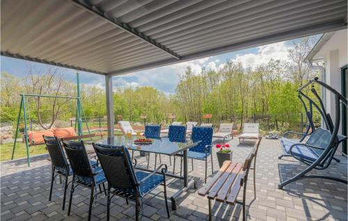 Lokvicici House | Amazing Home In Lokvicici