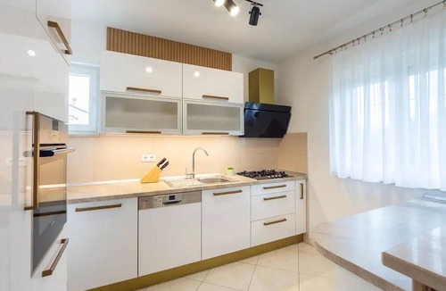 Citluk House | Amazing home in Lucane