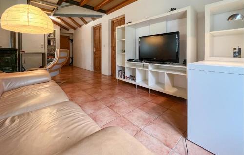 Lussan House | Amazing Home In Lussan