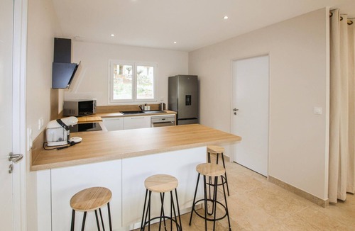 Lussas House | Amazing home in Lussas with WiFi