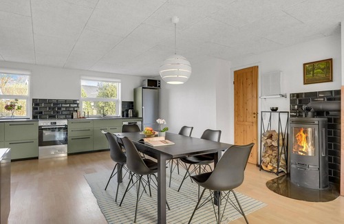 Beder Malling House | Amazing home in Malling with WiFi