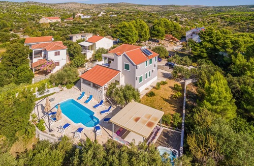 Milna (Brac) House | Amazing home in Milna