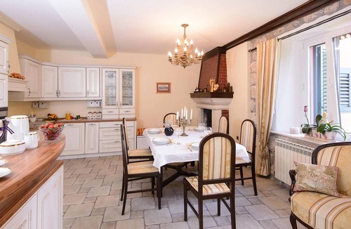 Zupa dubrovacka House | Amazing home in Mlini