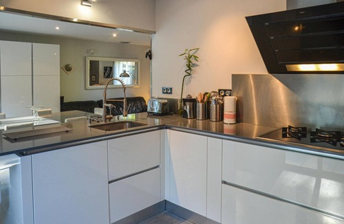 Nebian House | Amazing home in Nebian