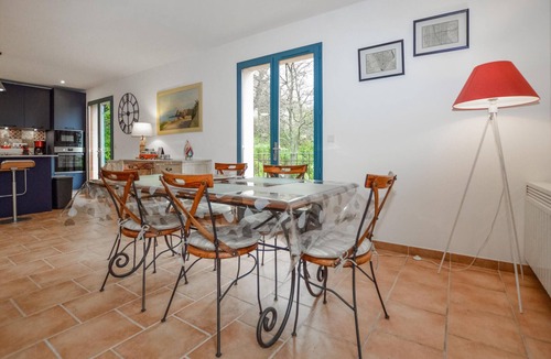 Nessa House | Amazing home in Nessa with private swimming pool, can be inside or outside