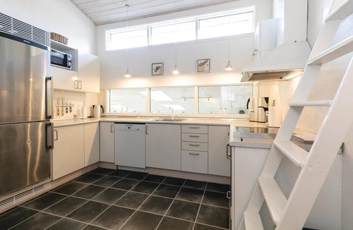 Bedegaard House | Amazing home in Nexø with sauna